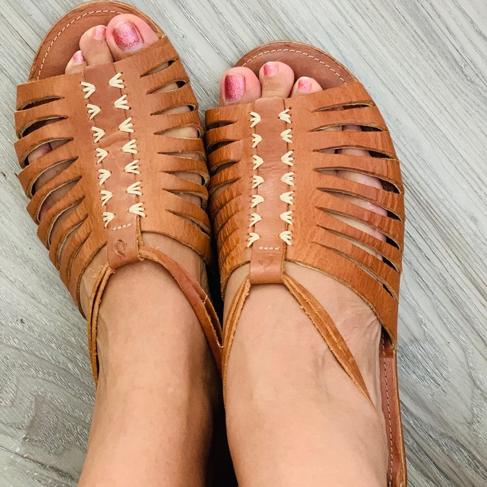 Olukai Hikina Sandals Leather Tan Cream Women’s 9